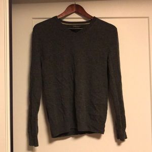 Banana Republic men’s Merino Wool Sweater